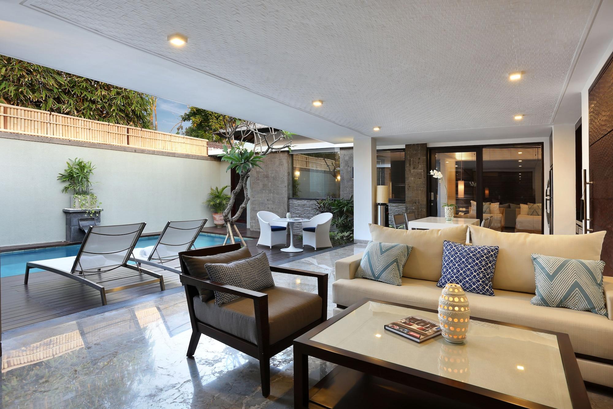 Peppers Seminyak Villa Exterior photo