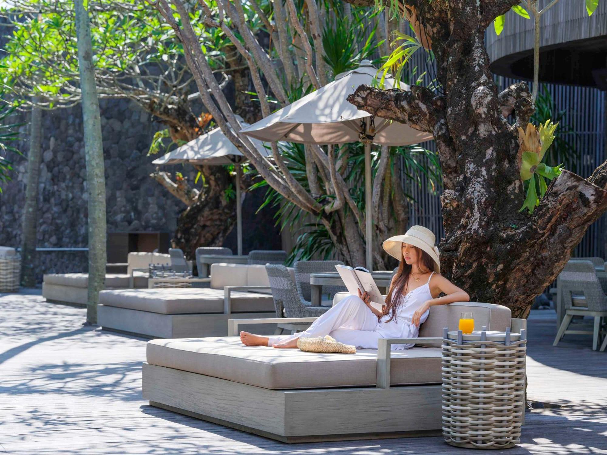 Peppers Seminyak Villa Exterior photo